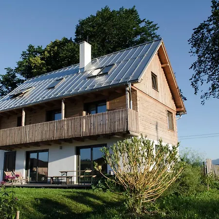 Homestay Dom Pod Lipami Blatnica