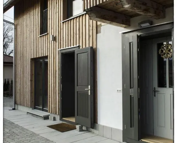 Dom Pod Lipami 홈스테이 *