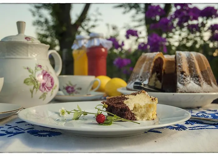 Dom Pod Lipami Blatnica